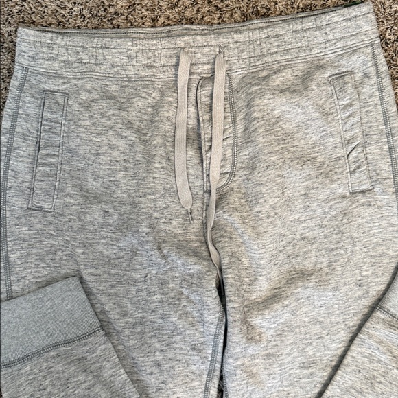 Abercrombie & Fitch Light Gray Active Sweatpants - Picture 2 of 6